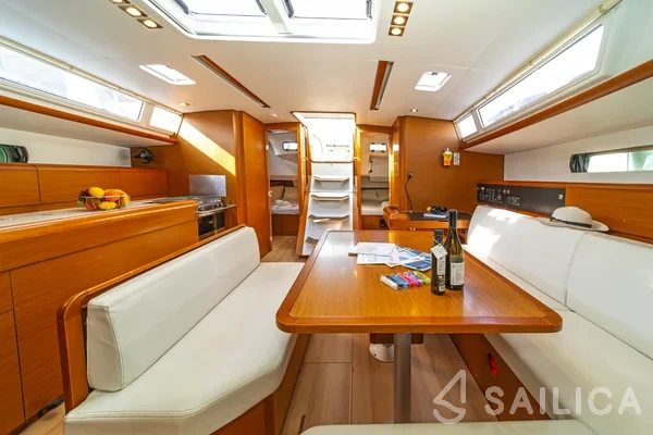 Sun Odyssey 479 - Yacht Charter Sailica