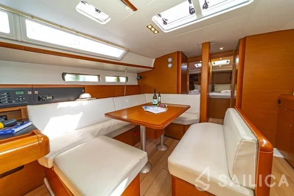 Sun Odyssey 479 - Yacht Charter Sailica