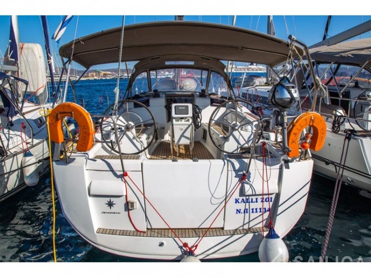 Sun Odyssey 449 - Yacht Charter Sailica
