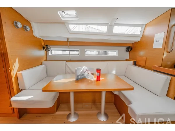 Sun Odyssey 490 - Yacht Charter Sailica