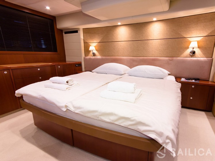 Princess 62 - Yacht Charter Sailica