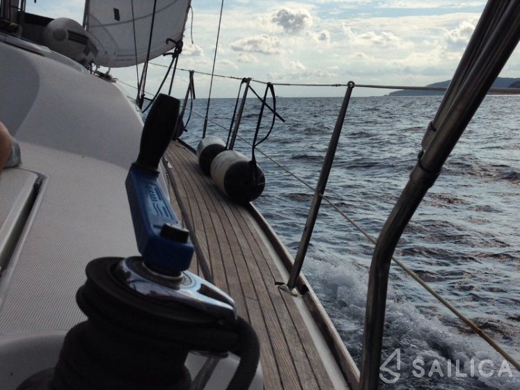 Sun Odyssey 39i - Yacht Charter Sailica