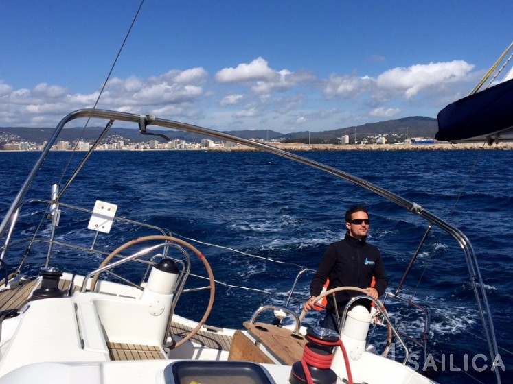 Sun Odyssey 39i - Yacht Charter Sailica