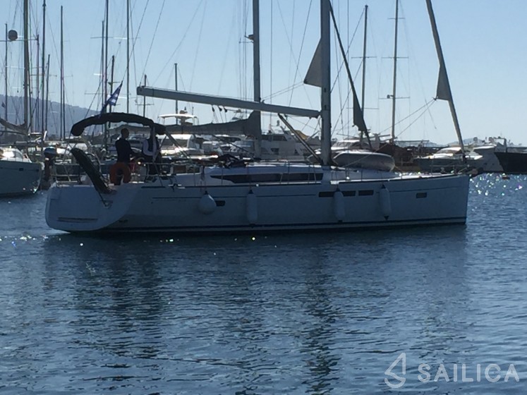 Sun Odyssey 519 - Yacht Charter Sailica