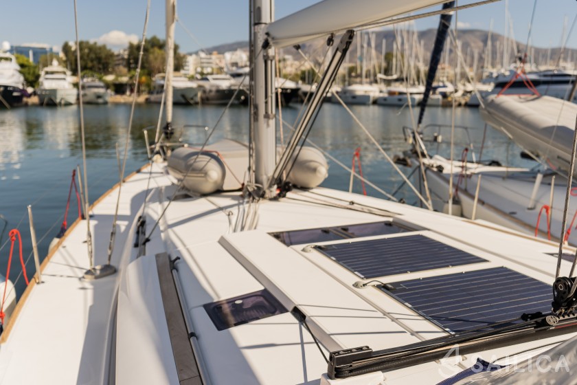 Sun Odyssey 519 - Yacht Charter Sailica