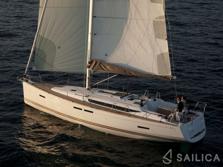 Sun Odyssey 439 - Yacht Charter Sailica