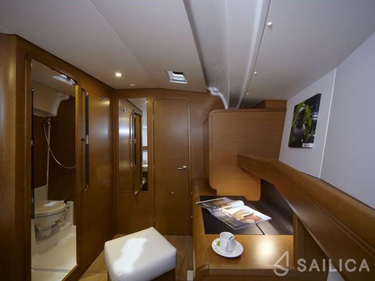 Sun Odyssey 439 - Yacht Charter Sailica