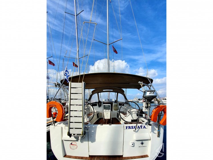 Sun Odyssey 439 - Yacht Charter Sailica