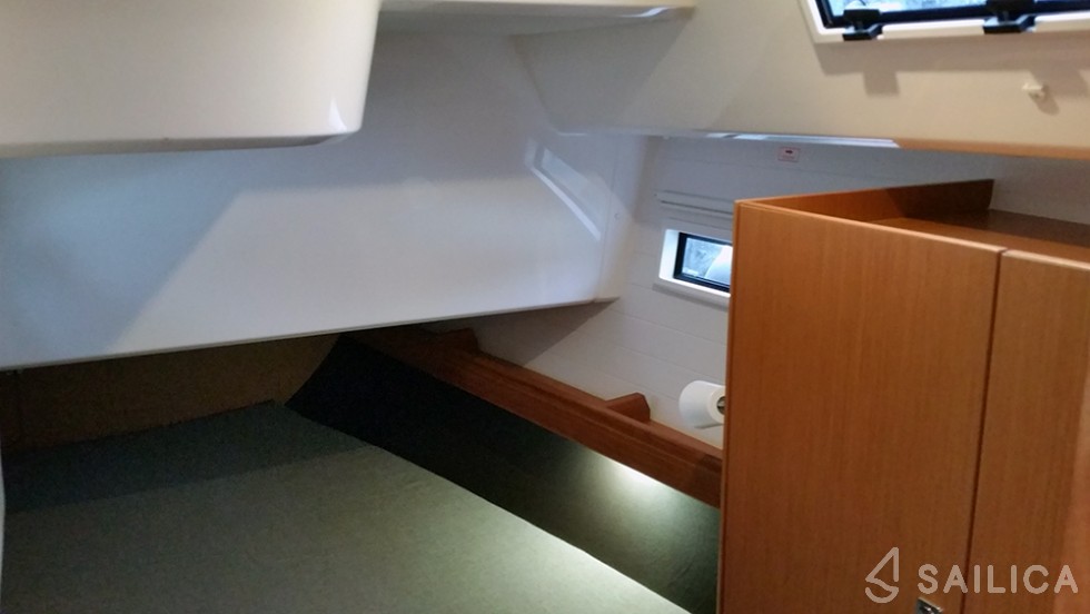 Bavaria 41 Cruiser - Yacht Charter Sailica