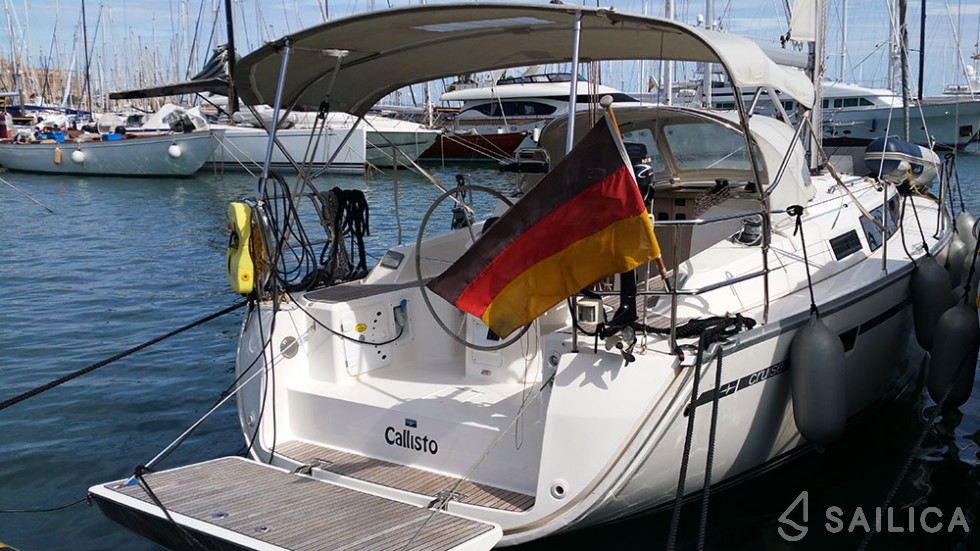 Bavaria 33 Cruiser - Yacht Charter Sailica