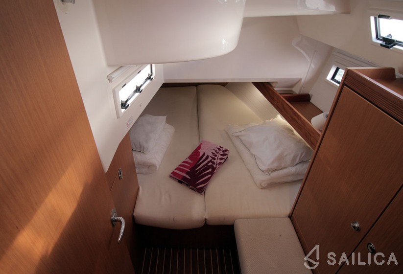 Bavaria 40 Cruiser - Yacht Charter Sailica