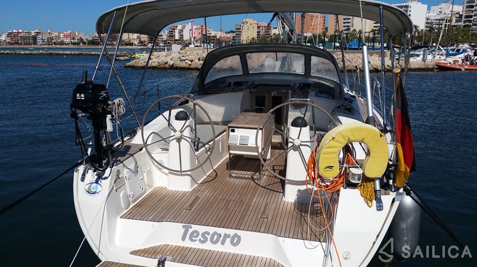 Bavaria 40 Cruiser - Yacht Charter Sailica