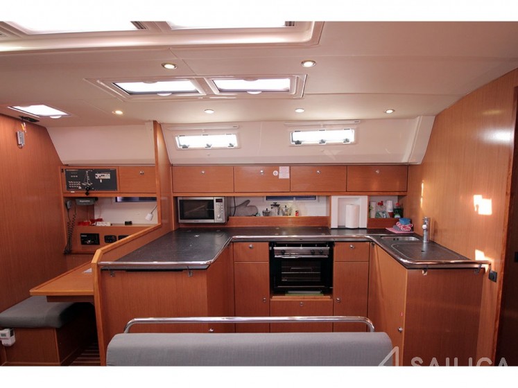 Bavaria 50 Cruiser - Yacht Charter Sailica