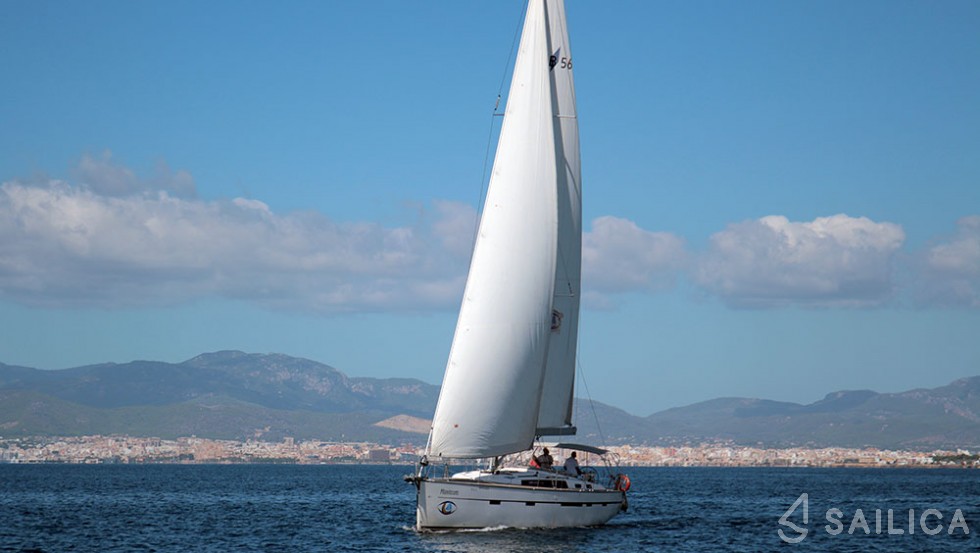 Bavaria Cruiser 56 - Yacht Charter Sailica