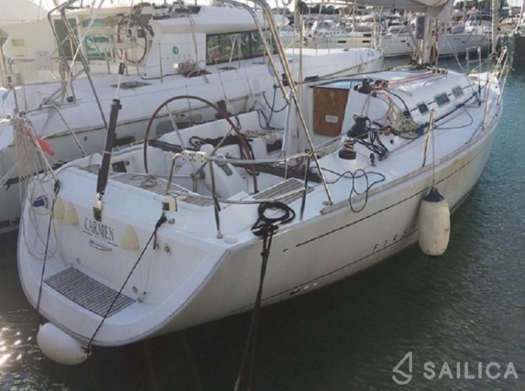 First 40.7 - Yacht Charter Sailica