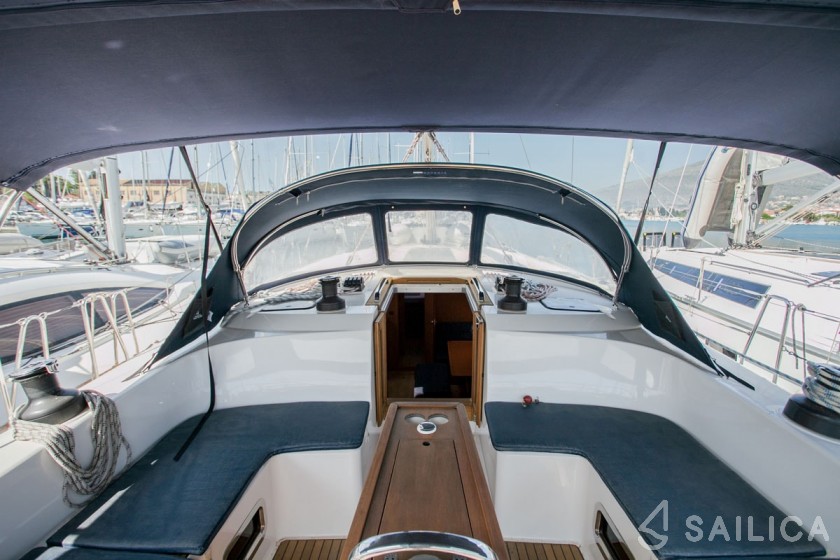 Bavaria 51 Cruiser - Yacht Charter Sailica