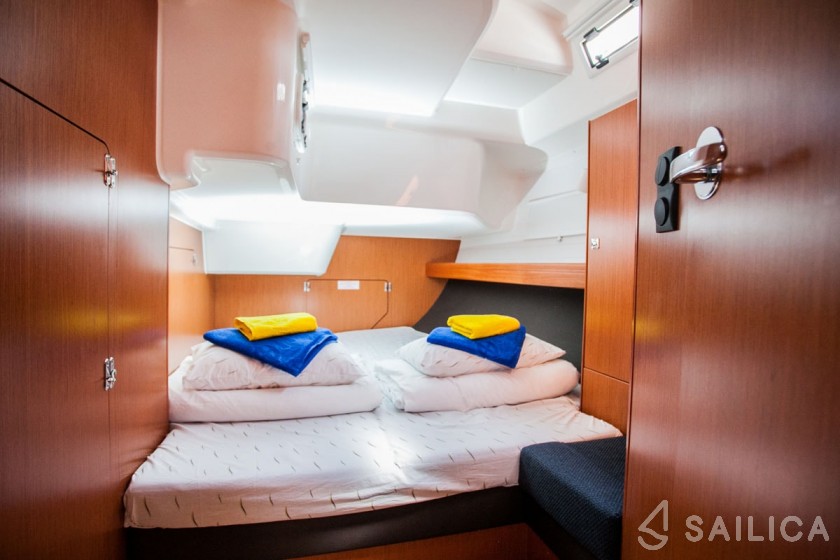 Bavaria 51 Cruiser - Yacht Charter Sailica
