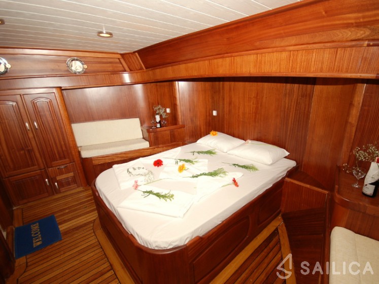 Gulet - Yacht Charter Sailica