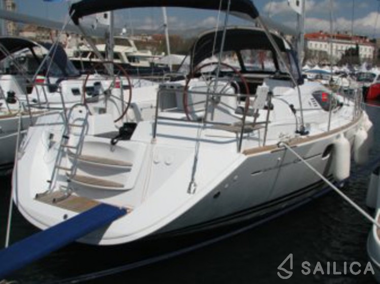 Sun Odyssey 45DS - Yacht Charter Sailica