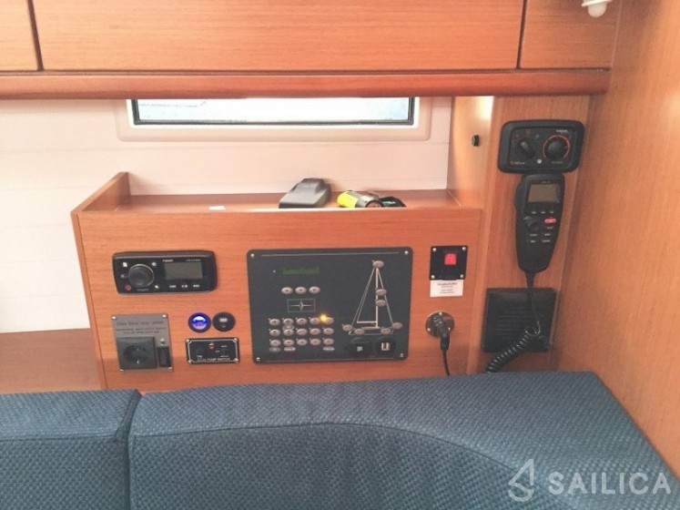 Bavaria 46 Cruiser - Yacht Charter Sailica