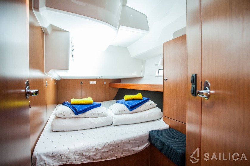 Bavaria 46 Cruiser - Yacht Charter Sailica