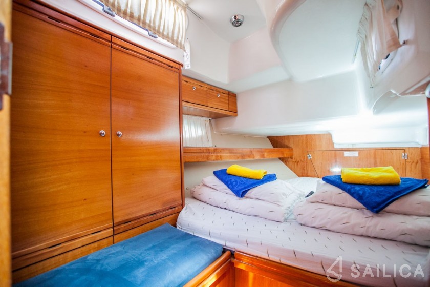 Bavaria 46 Cruiser - Yacht Charter Sailica