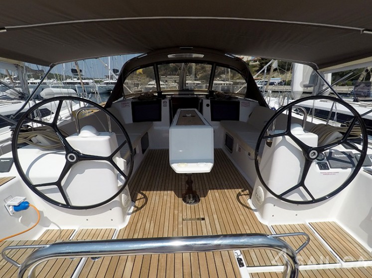 Dufour 460 GL - Yacht Charter Sailica