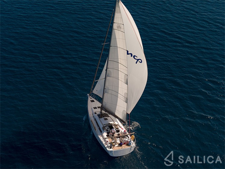 Dufour 460 GL - Yacht Charter Sailica