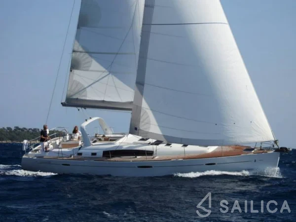 Oceanis 50 Family - Yacht Charter Sailica