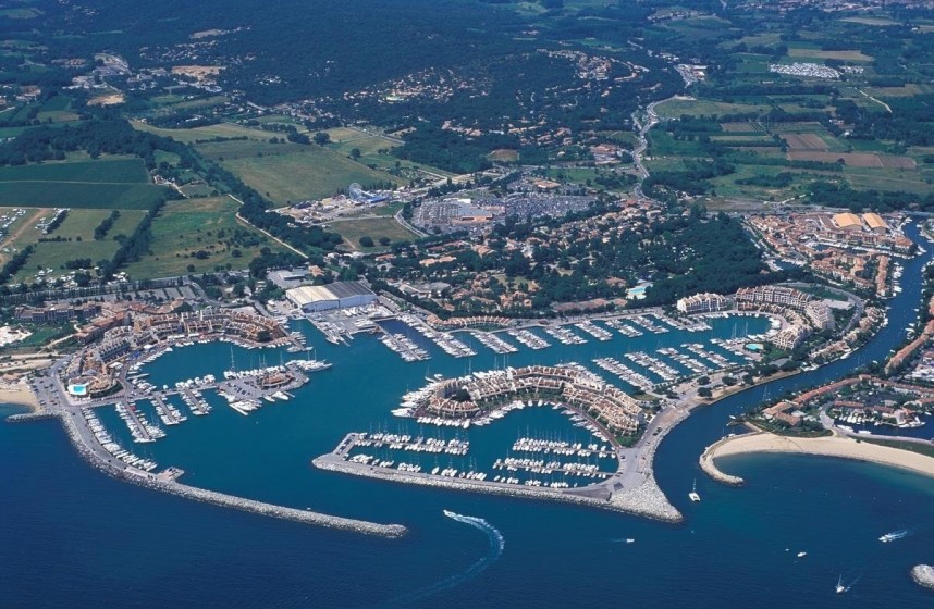 Lucia 40 - Yacht Charter Sailica
