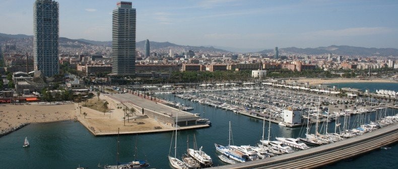 Oceanis 30.1 - Yacht Charter Sailica