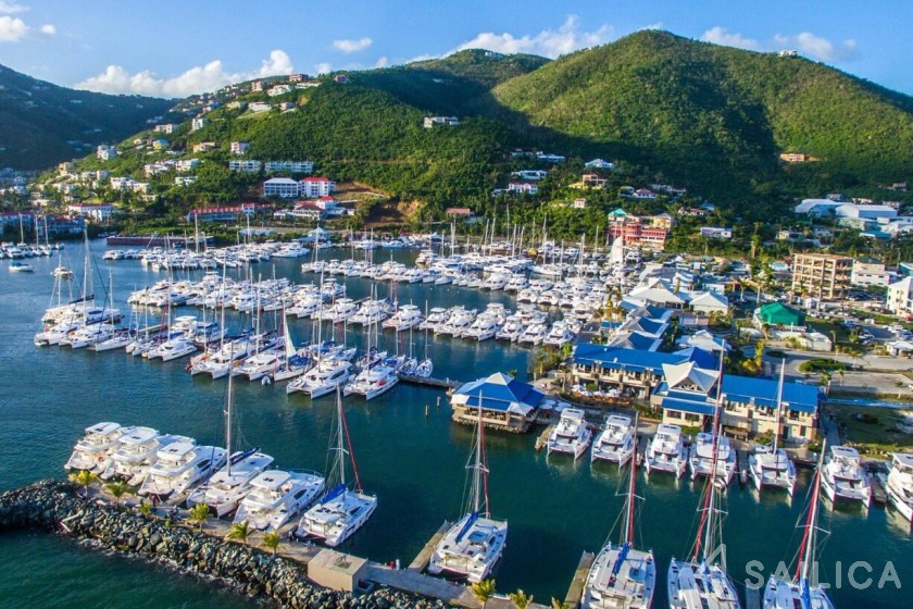 Leopard 46PC - Yacht Charter Sailica