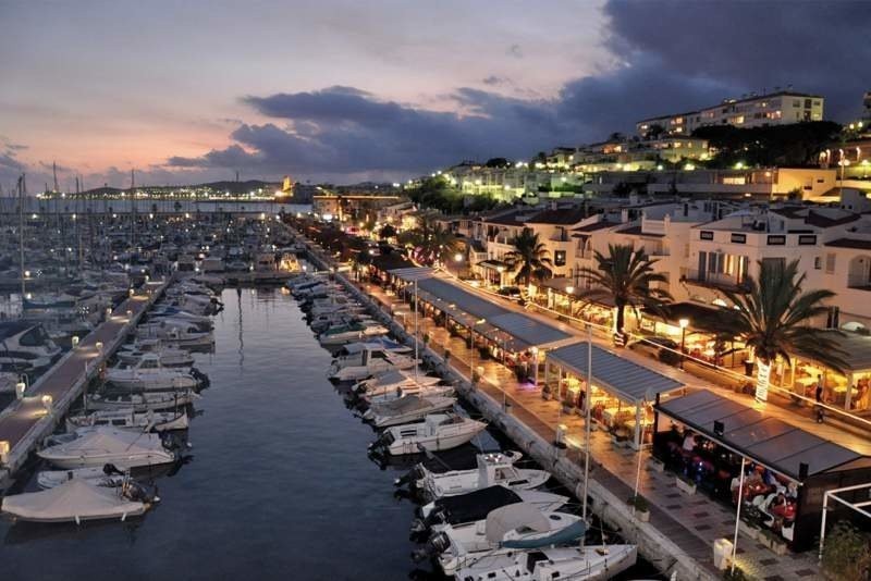 Menorquin 34 - Yacht Charter Sailica