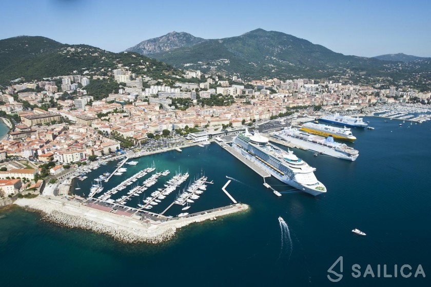 Excess 11 - Yacht Charter Sailica