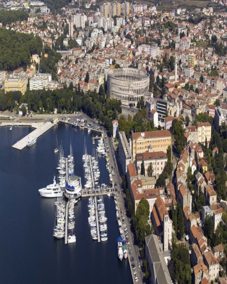Hanse 348 - Yacht Charter Sailica