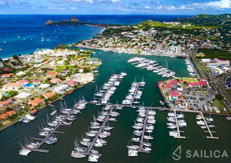 Oceanis 40.1 - Yacht Charter Sailica