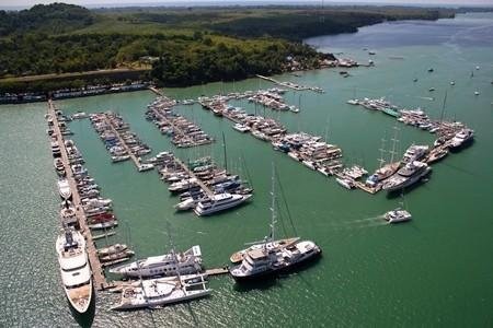 Oceanis 323 Clipper - Yacht Charter Sailica