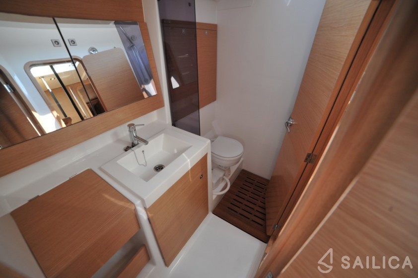 Dufour 56 Exclusive - Yacht Charter Sailica