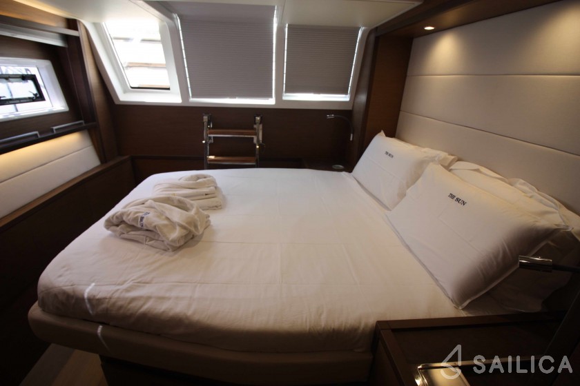 Lagoon 620 - Yacht Charter Sailica