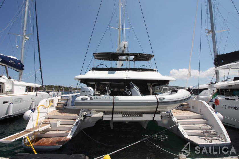 Lagoon 620 - Yacht Charter Sailica