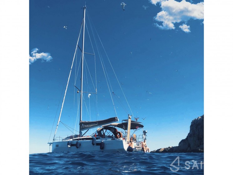Sun Odyssey 410 - Yacht Charter Sailica