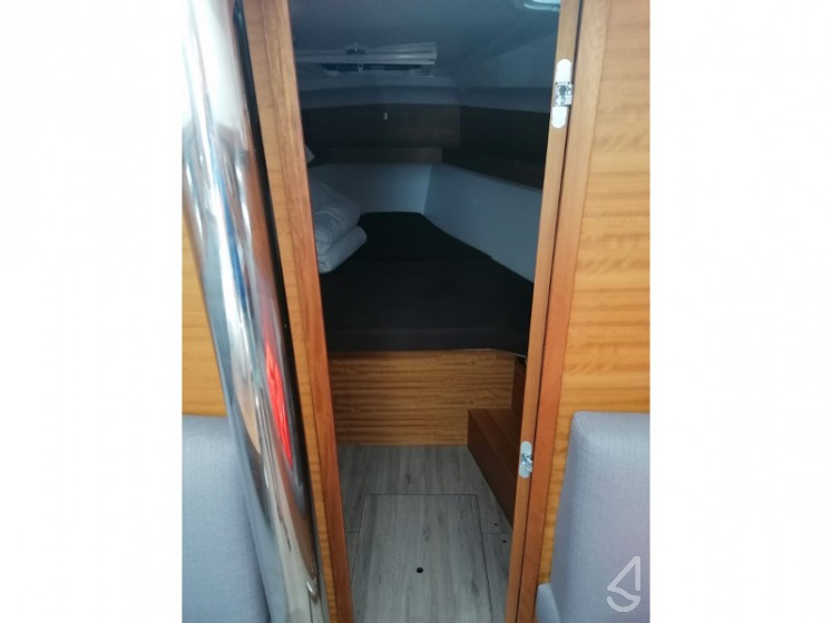 Elan 40.1 - Yacht Charter Sailica