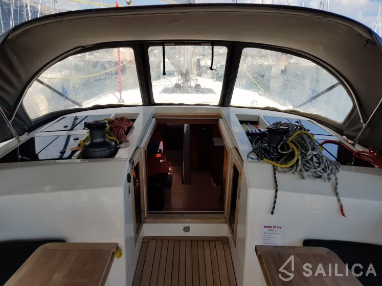 More 55 - Yacht Charter Sailica