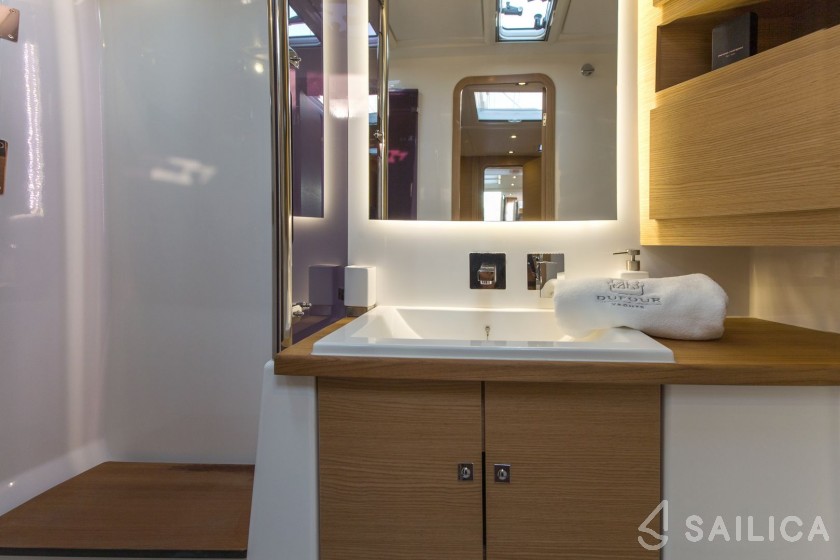 Dufour 56 Exclusive - Yacht Charter Sailica