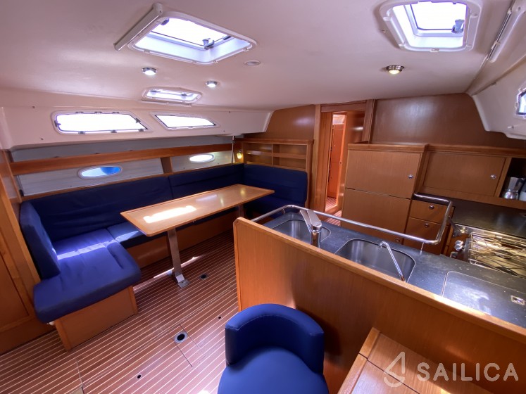 Bavaria 51 Cruiser - Yacht Charter Sailica
