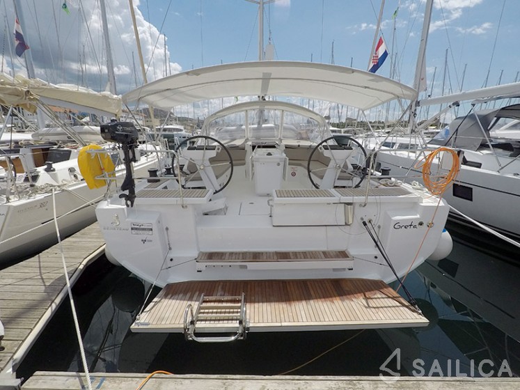 Oceanis 46.1 - Yacht Charter Sailica