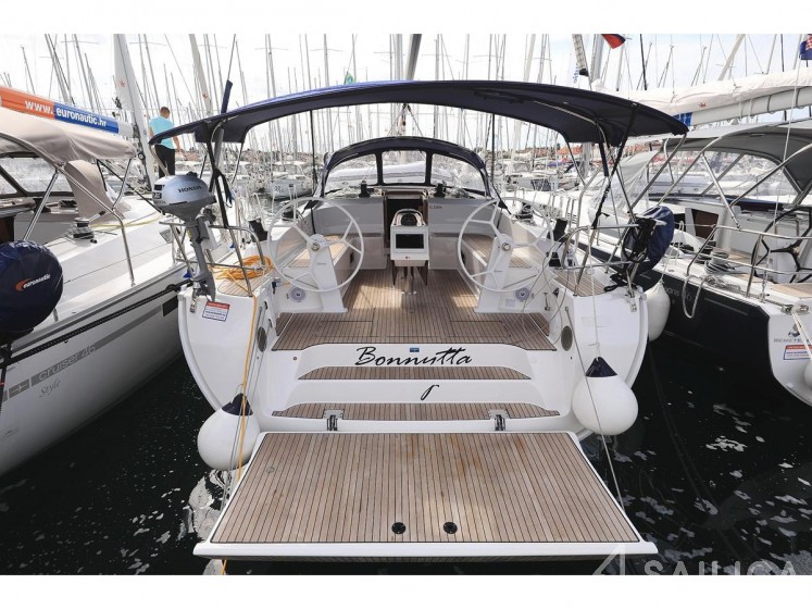 Bavaria 51 Cruiser - Yacht Charter Sailica
