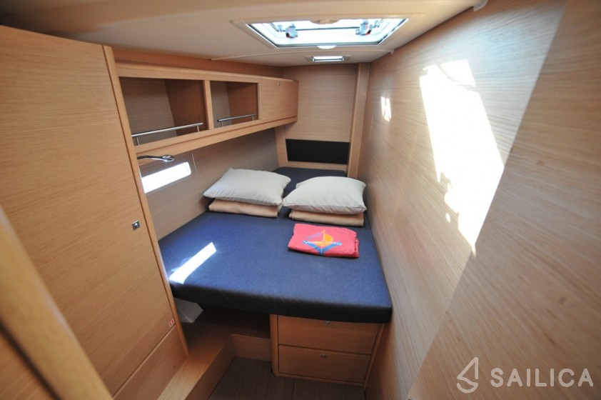 Dufour 56 Exclusive - Yacht Charter Sailica
