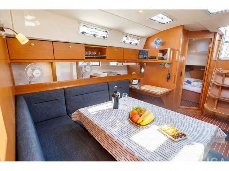 Bavaria 45 - Yacht Charter Sailica