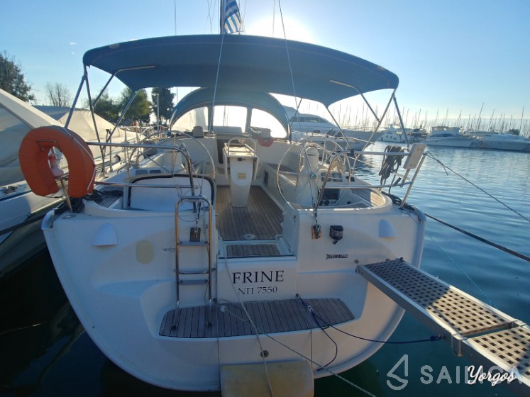 Sun Odyssey 43  - Yacht Charter Sailica